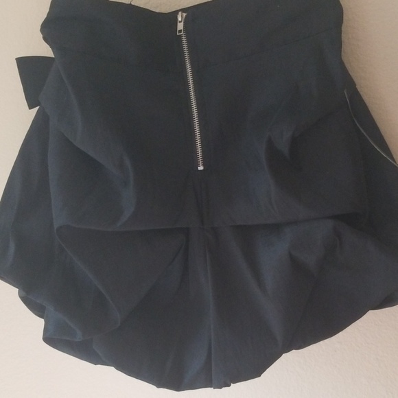 Fluffy skirt with bow - Picture 3 of 4